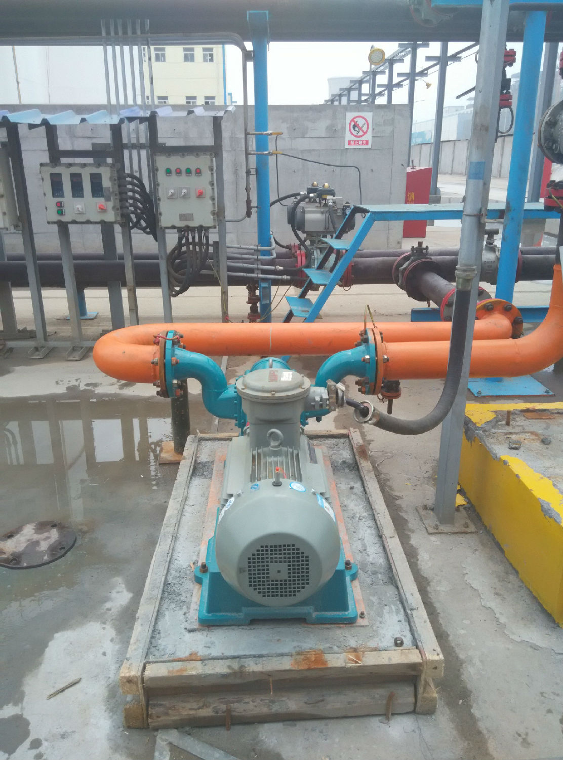 山东东岳氟硅材料有限公司---香蕉视频破解版污甲醇卸车泵 山东东岳氟硅材料有限公司---香蕉视频破解版污甲醇卸车泵