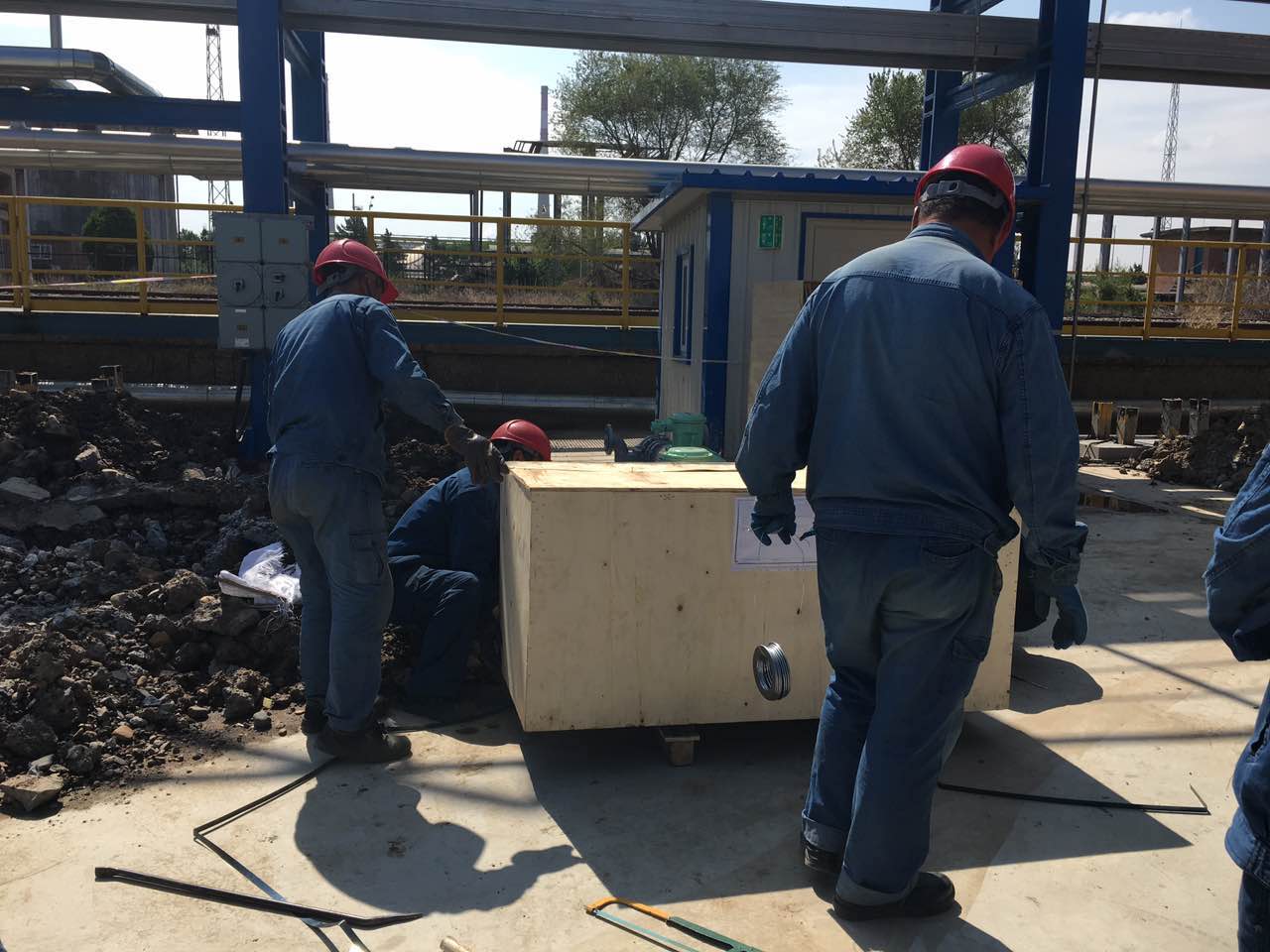 香蕉视频破解版污销售工程师服务现场(一) 香蕉视频破解版污销售工程师服务现场(一)