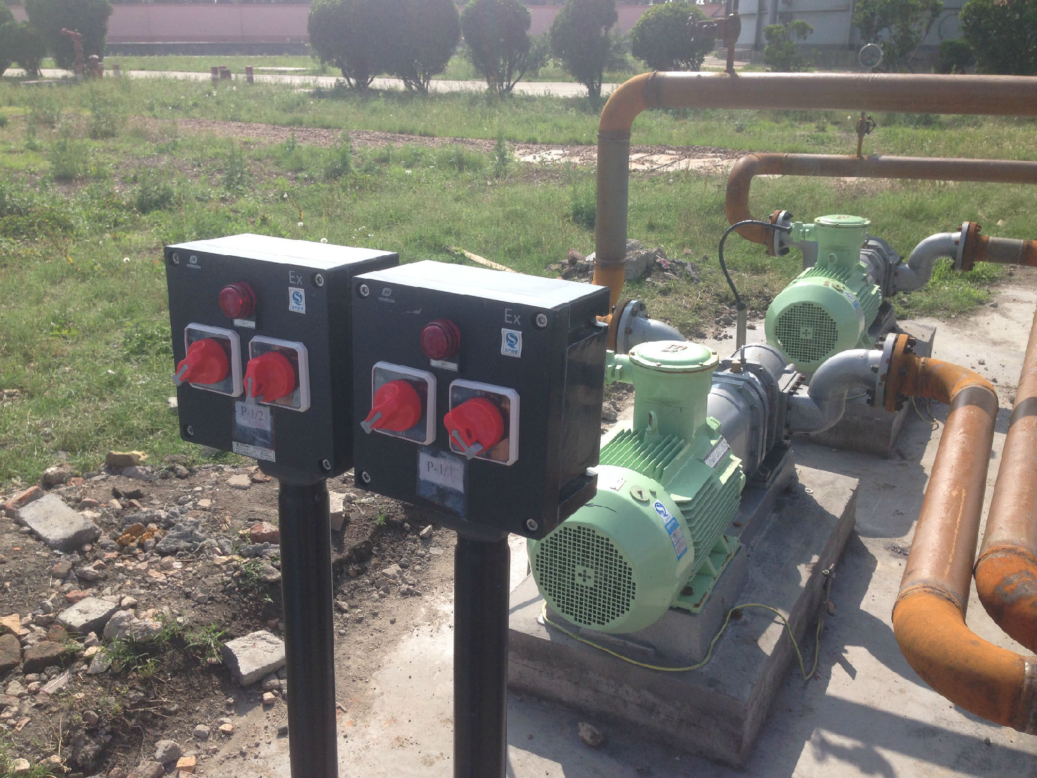 中国石油广西石化采用香蕉视频破解版污耐腐蚀凸轮香蕉短视频看黄网站抽吸隔油池含油废水