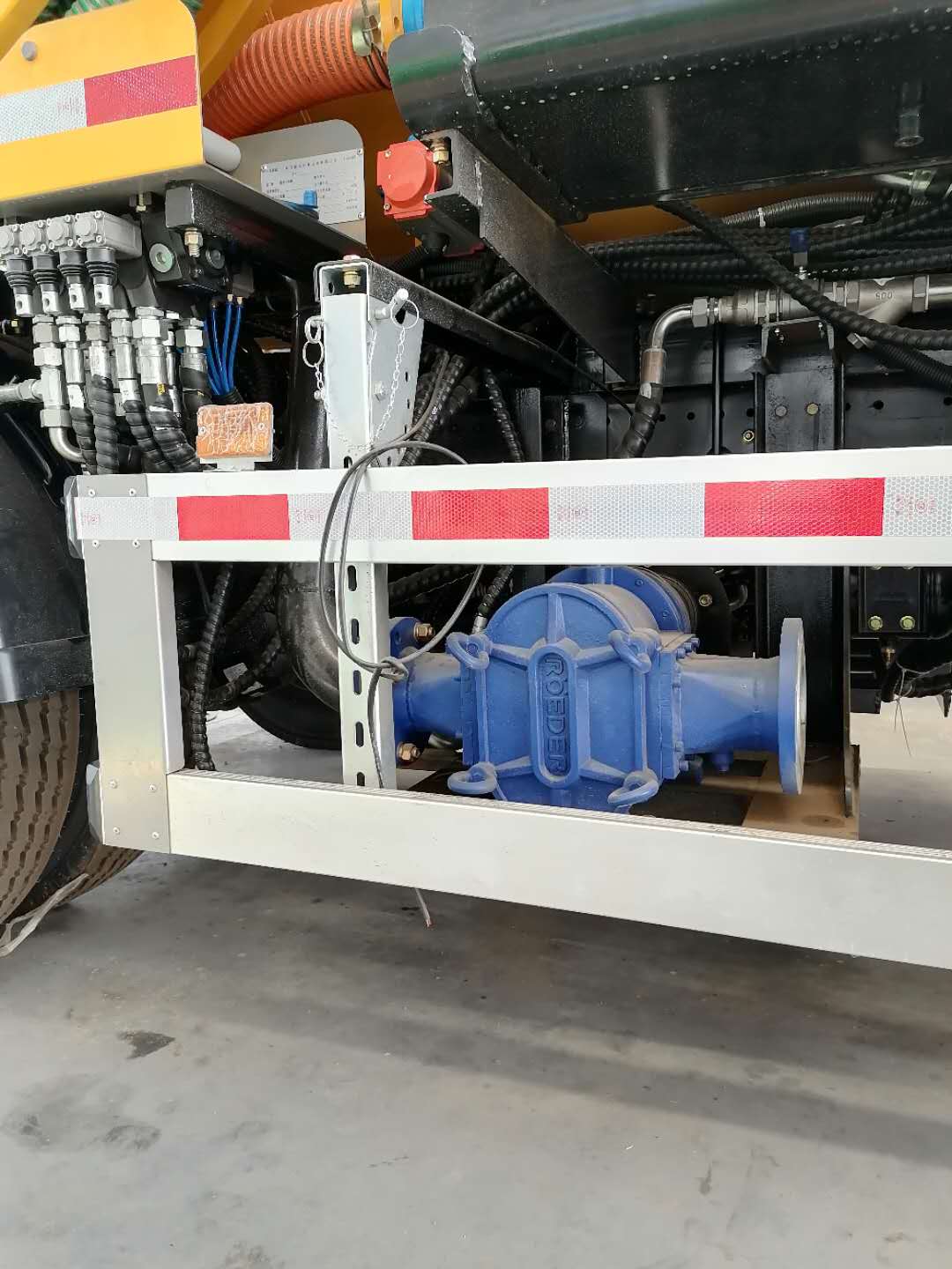 吸污车配套香蕉短视频看黄网站 吸污车配套香蕉短视频看黄网站